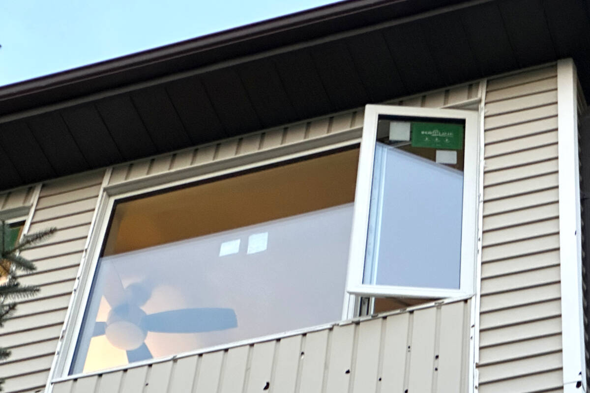 Ecoline Windows offers energy efficient windows in Nanaimo, Victoria and all other communities on Vancouver Island — including the Cowichan Valley. To find a cost-effective solution for your home, call 778-403-4748. Photo courtesy Ecoline Windows.