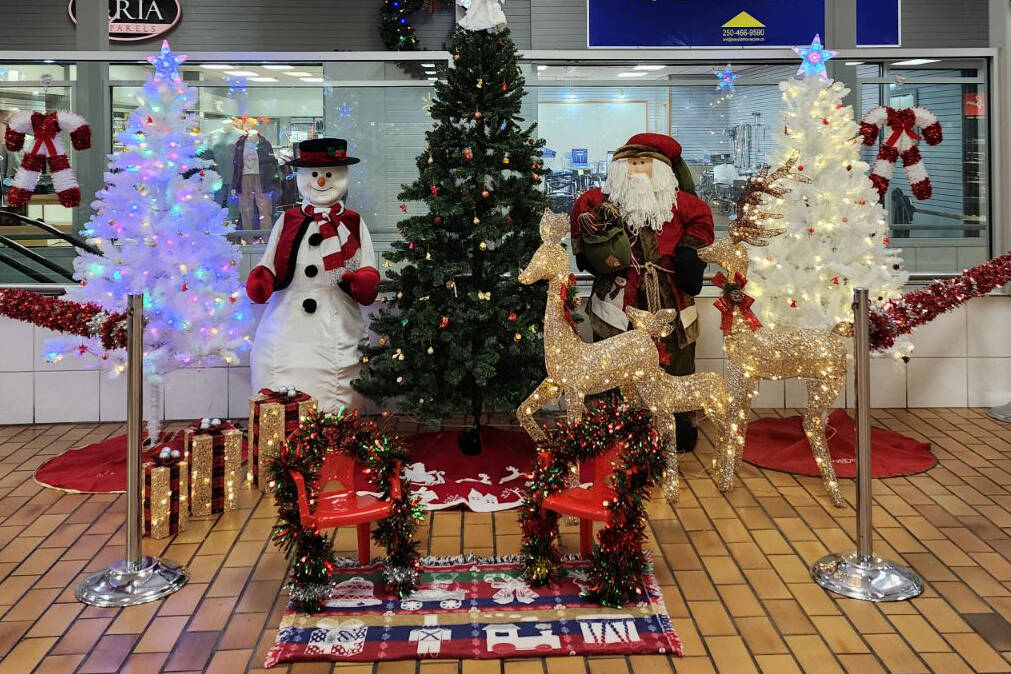 This year Rupert Square Mall is celebrating the 20th anniversary of their annual Christmas Tree Decorating Contest.