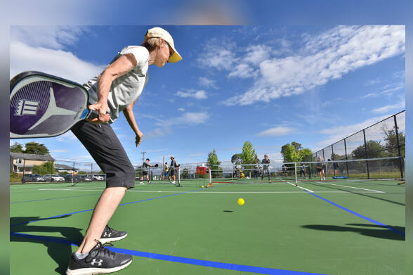 Registration for spring and summer programs is already open, with the parks and rec team enthusiastically welcoming new faces to the courts.
Registration for Esquimalt’s Pickleball indoor court rentals will begin May 11 for court openings starting May 18. Court rentals can be made 7 days in advance and bookings can be made online, in person, or over the phone.